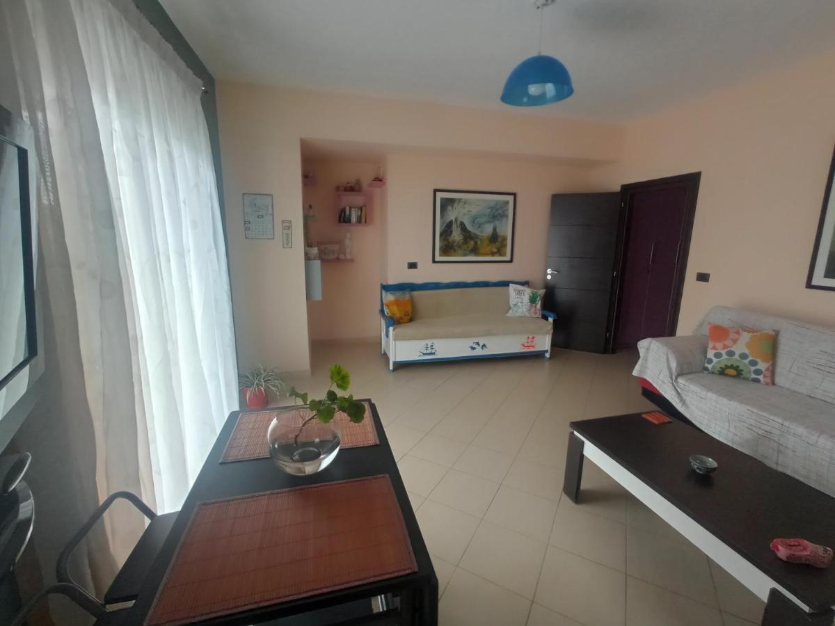 Sunny Apartment Sarandë Exterior foto
